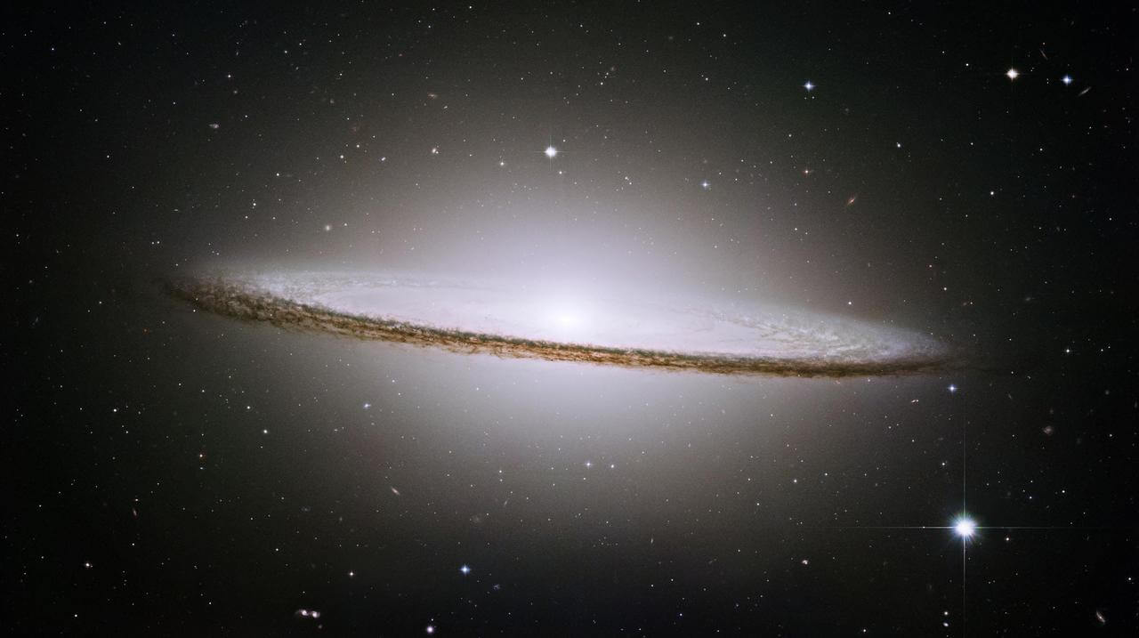 Imagens do universo - Nasa - Galáxia do Sombrero